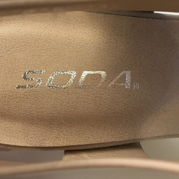 SODA Wait-AS Chucky Heel Sandals Size 8 - Picture 4 of 11